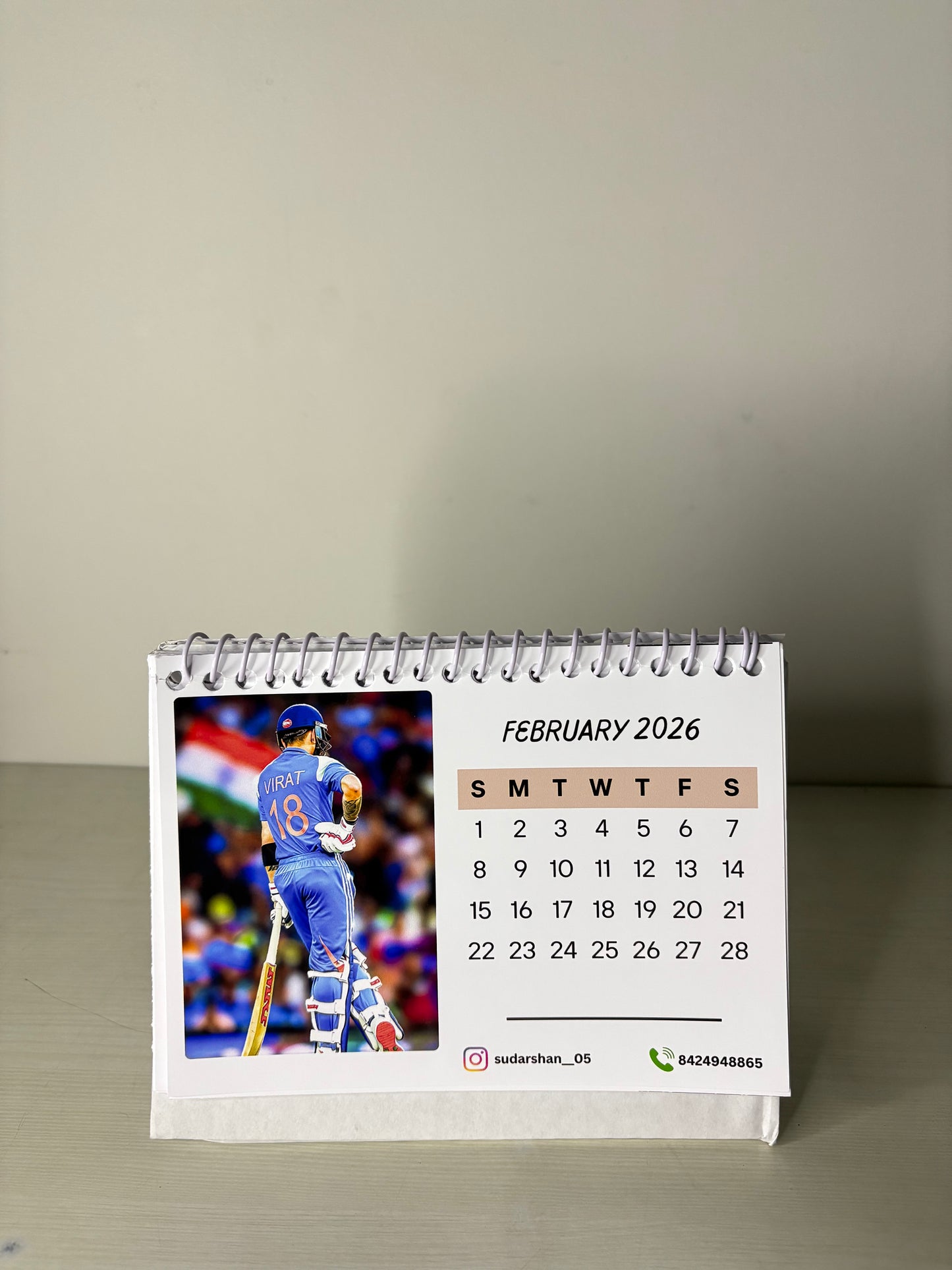 Custom Theme Desk Calendar – A Personalised Gift for the Whole Year