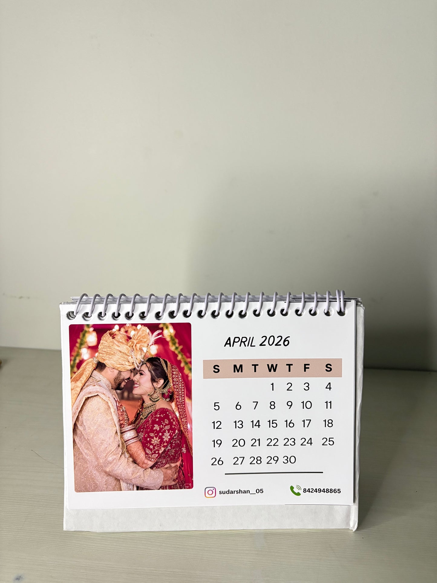 Custom Theme Desk Calendar – A Personalised Gift for the Whole Year